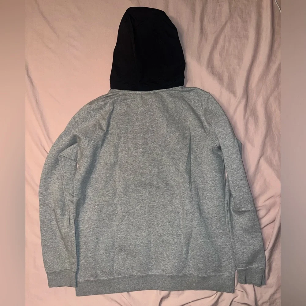Nike Grey & Black Hoodie Sweatshirt Size L